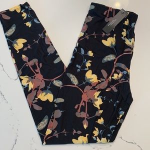 Watercolor floral leggings butter soft and gorgeous
